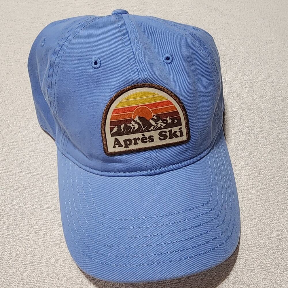 après ski blue hat embroidered adjustable strap